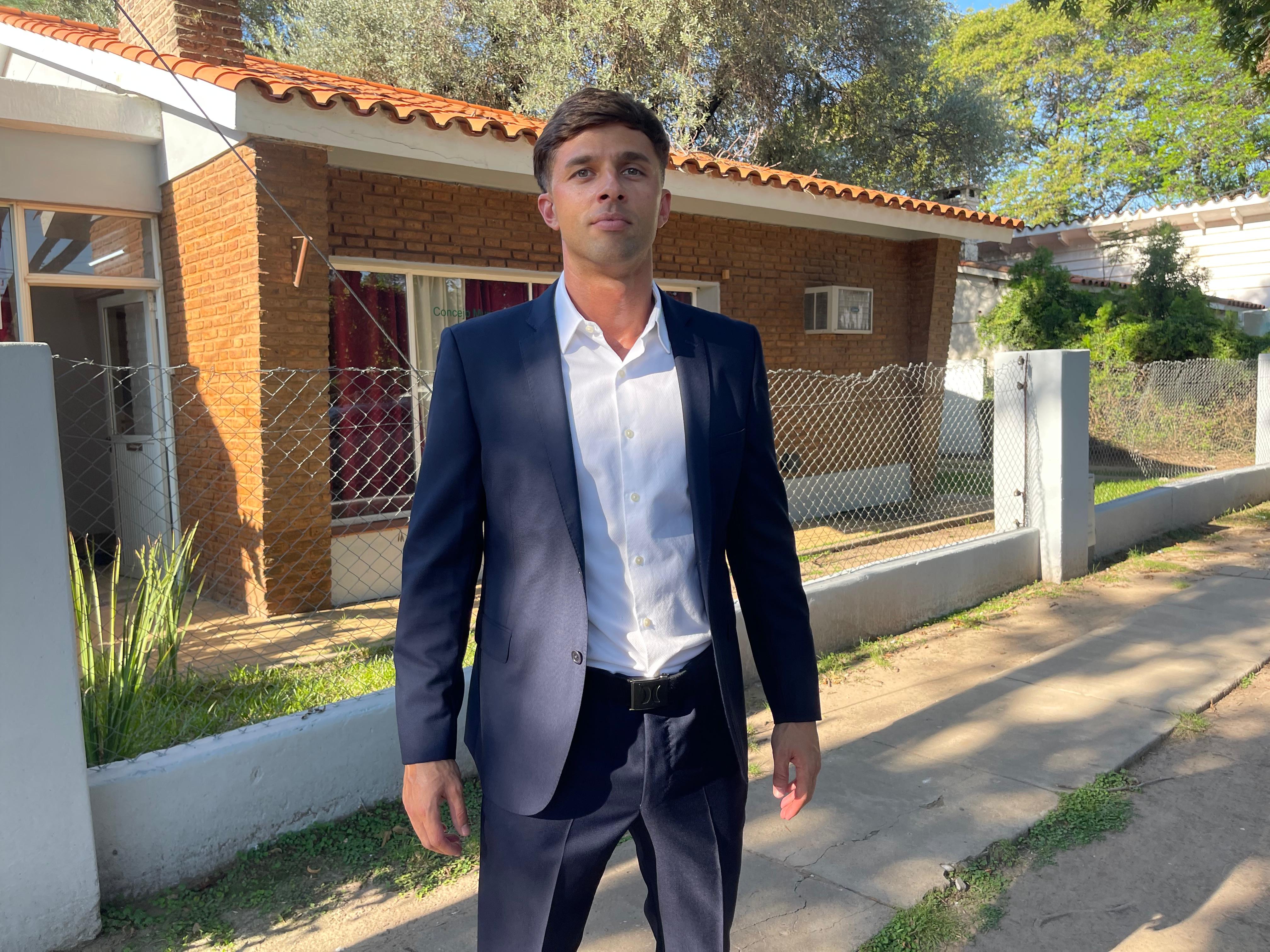 Gianello: "Soy el único candidato de Funes con la motosierra de Milei en la mano"